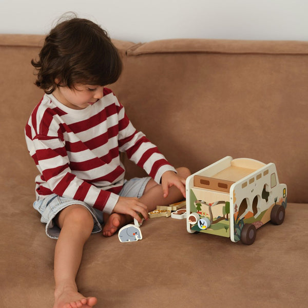 Classic World - Prairie Adventurer Truck - Johnco