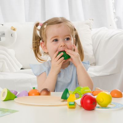 Classic World - Cutting Fruit